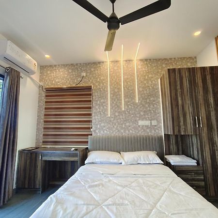 Marina Lounge Hotel Kochi Ngoại thất bức ảnh